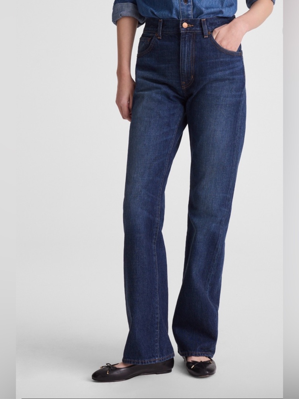Madewell, 27 Tall, Dark Wash Relaxed Boot Cut Jeans